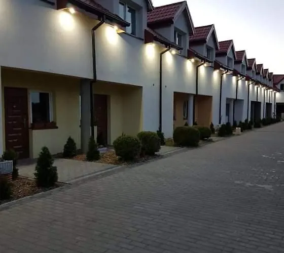 Dom wakacyjny Baltichouse Podczele- 8 Os Blisko Morza !!! Sauna, Jacuzzi,grill, Ognisko, Plac Zabaw Kołobrzeg