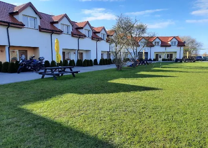 Dom wakacyjny Baltichouse Podczele- 8 Os Blisko Morza !!! Sauna, Jacuzzi,grill, Ognisko, Plac Zabaw *